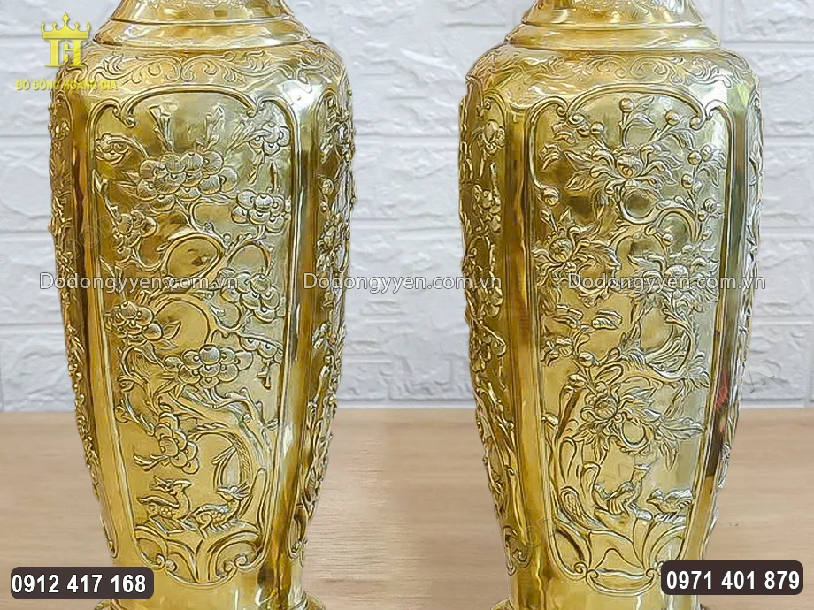 Họa tiết hoa văn tr&ecirc;n th&acirc;n b&igrave;nh